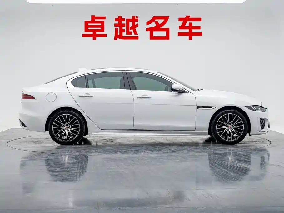 Jaguar XEL — миниатюра 4