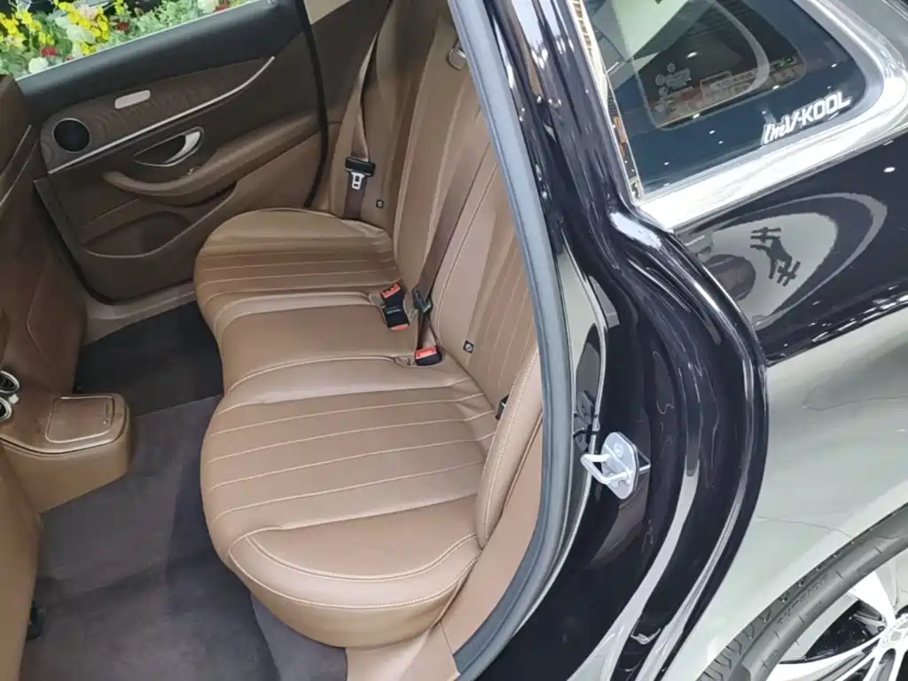 Mercedes-Benz E-Class New Energy — миниатюра 17