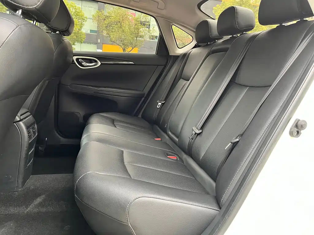 Nissan Sylphy — миниатюра 6