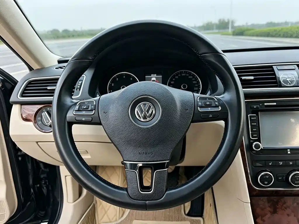 Volkswagen Passat — миниатюра 8