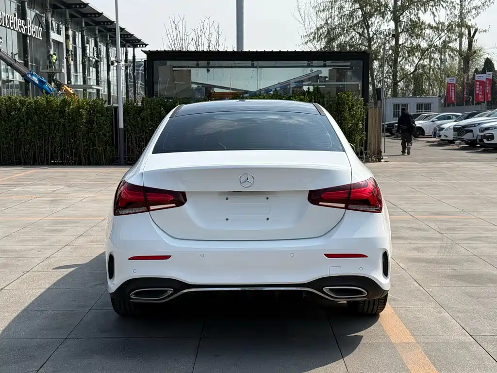 Mercedes-Benz A-Class A 2019 A 200 L Sport