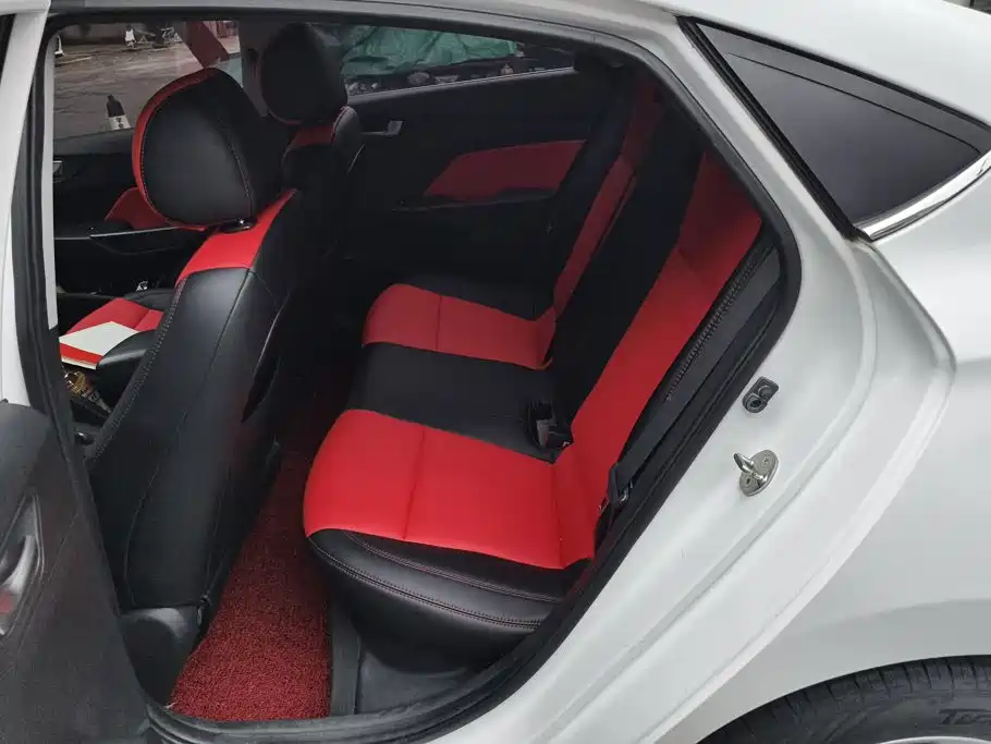 Hyundai Verna — миниатюра 11