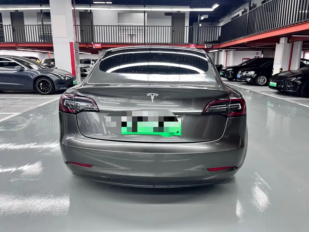 Tesla Model 3 — миниатюра 14