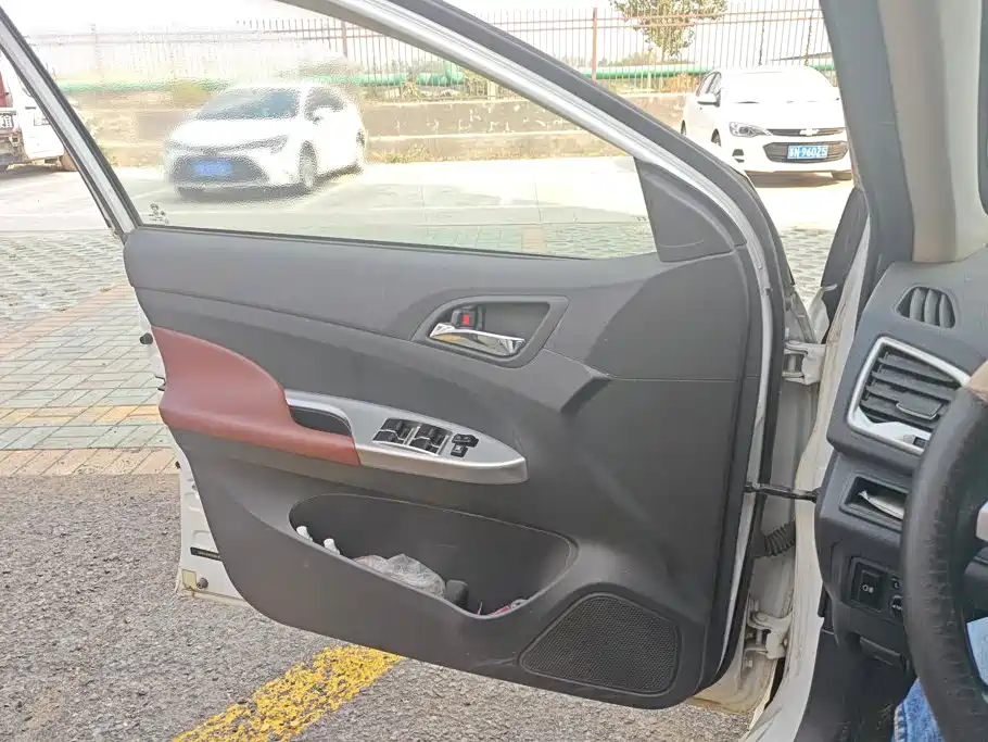 BYD F3 — миниатюра 7