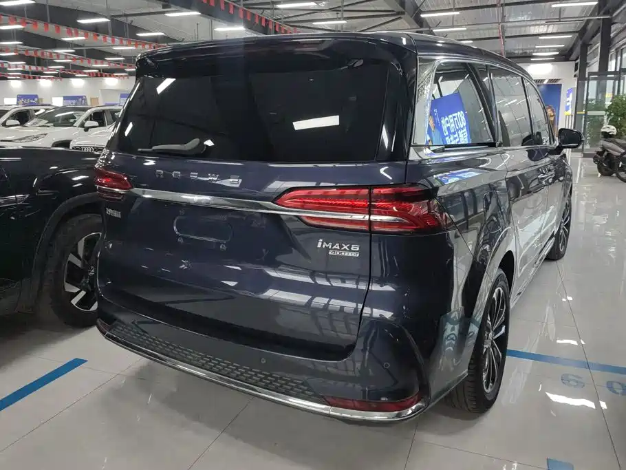 Roewe iMAX8 — миниатюра 3