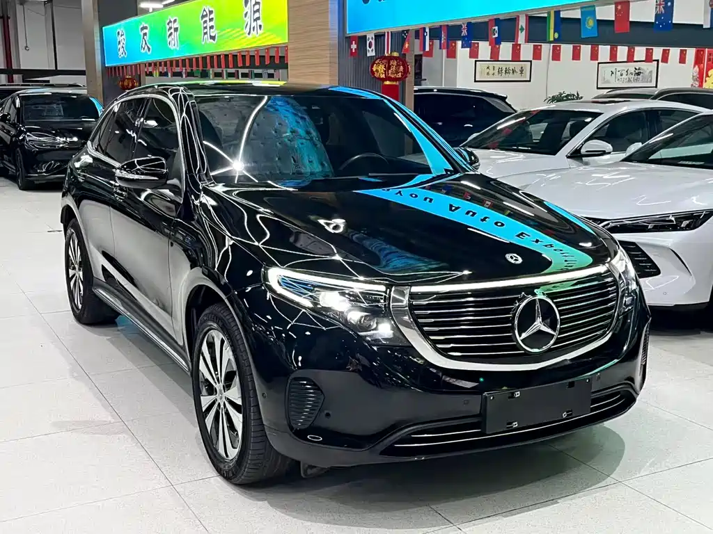MERCEDES-BENZ EQC