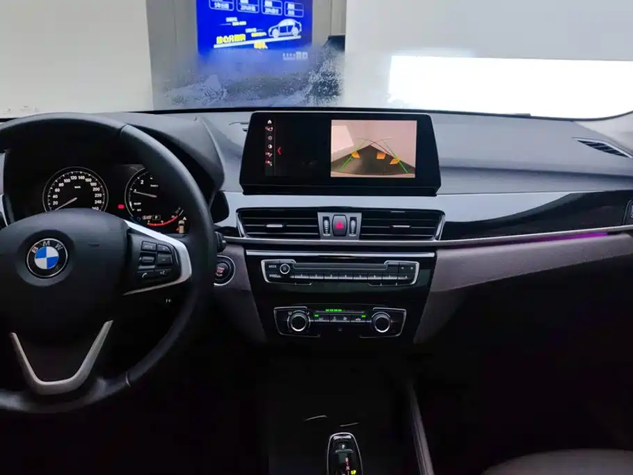 BMW X1 — миниатюра 13