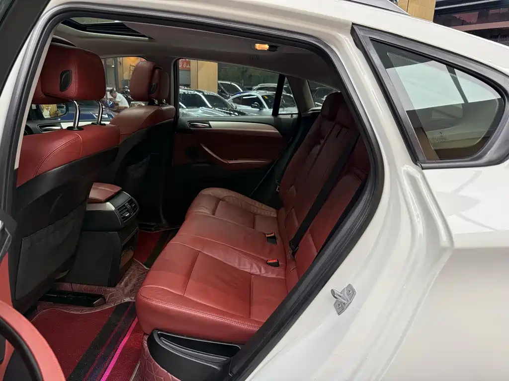 BMW X6 — миниатюра 6