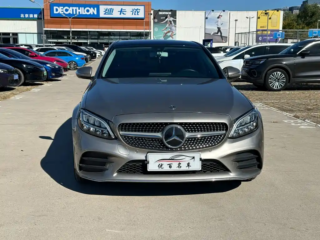 Mercedes-Benz C-Class — миниатюра 12