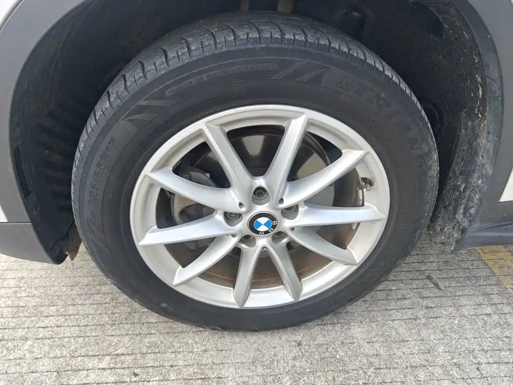 BMW X1 — миниатюра 23