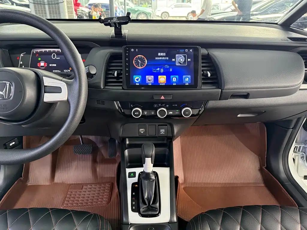 Honda Fit — миниатюра 12