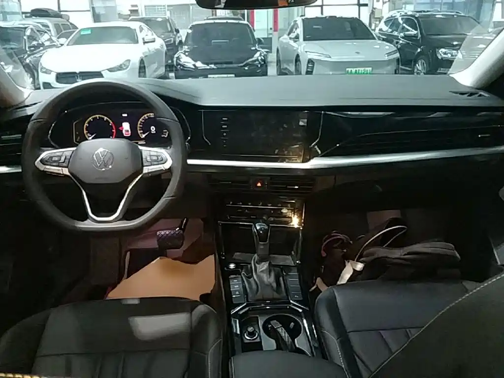 Volkswagen Passat — миниатюра 10