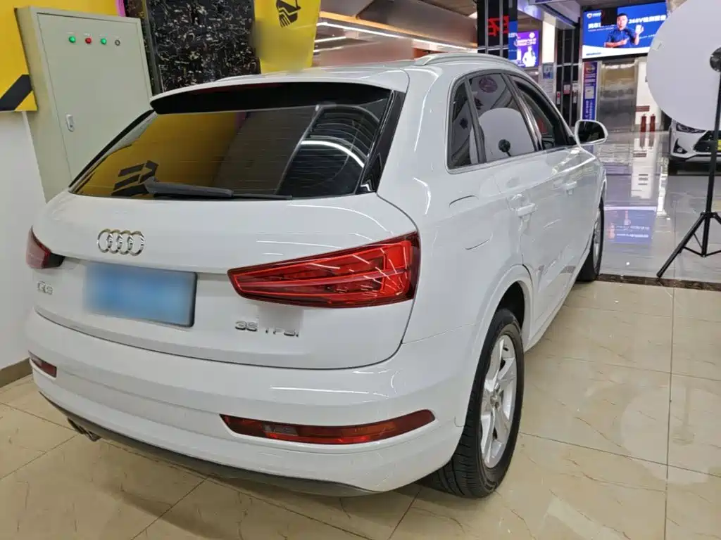 Audi Q3 — миниатюра 5