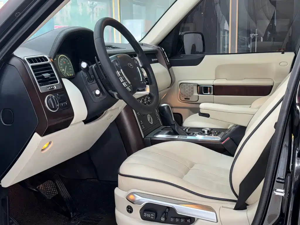 Land Rover Range Rover 2012 5.0 SC V8