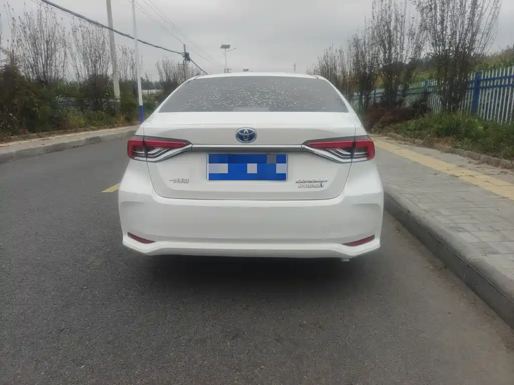 Toyota Corolla — миниатюра 5