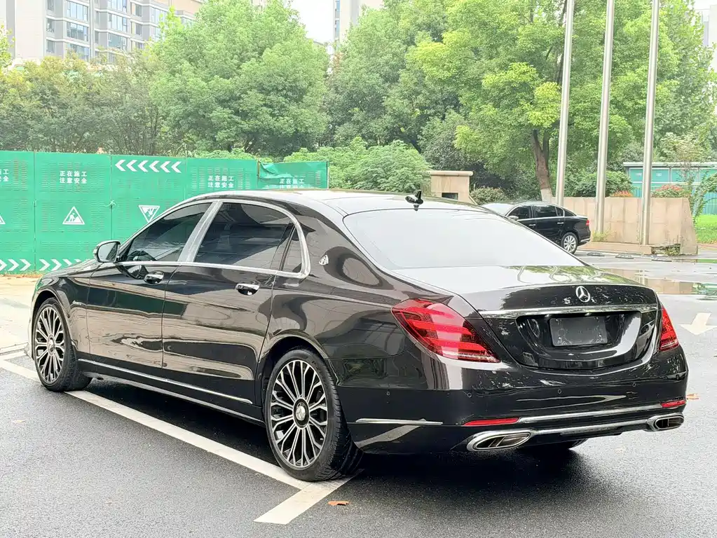 Mercedes-Benz S-Class — миниатюра 7