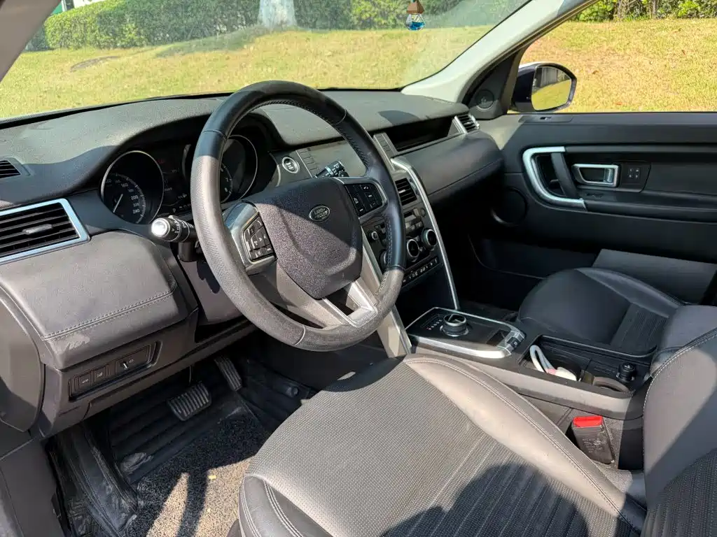 Land Rover Discovery Sport — миниатюра 7