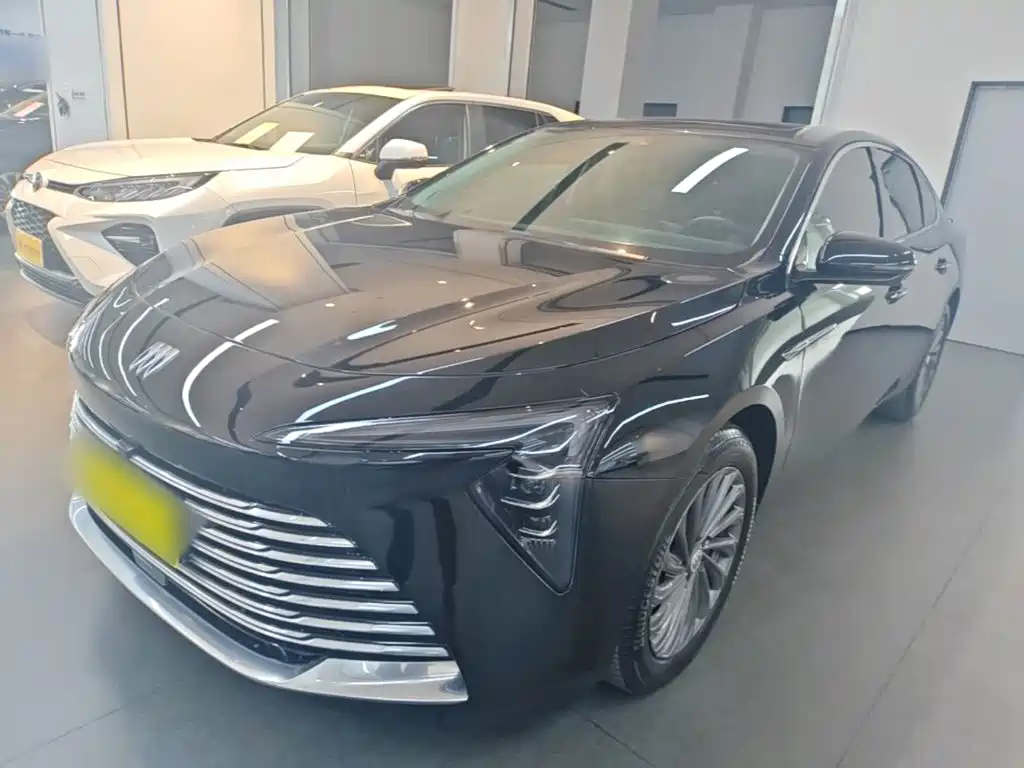 Buick LaCrosse — миниатюра 2