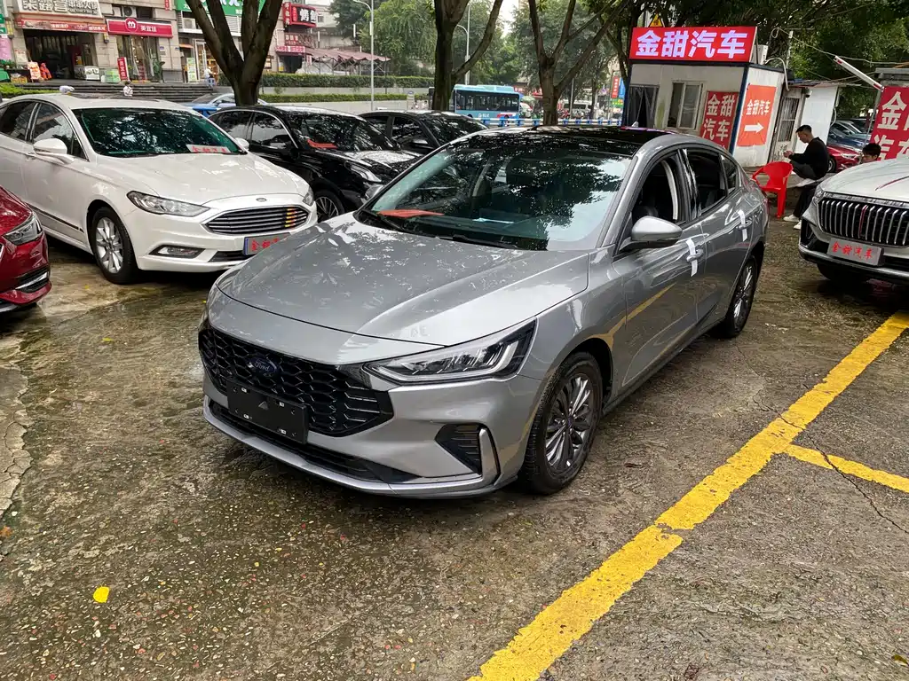 Ford Focus — миниатюра 3