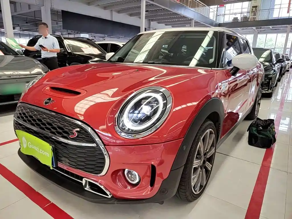 MINI Clubman 2023 2.0T COOPER S Connoisseur