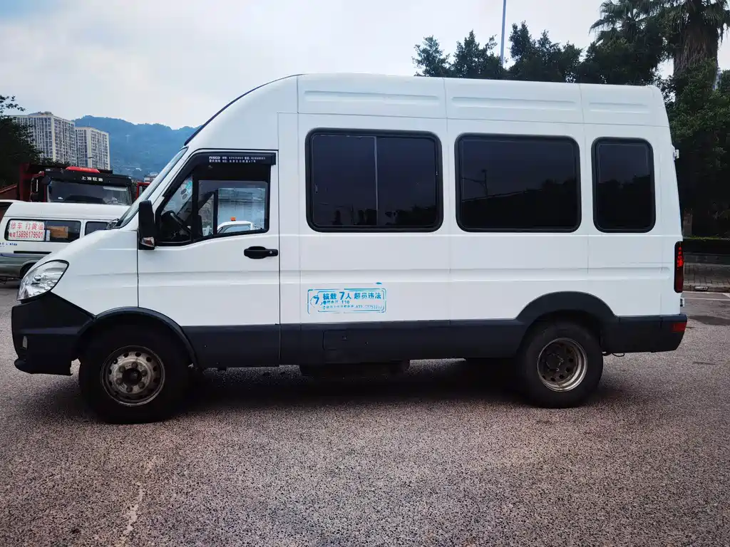 IVECO Baodi — миниатюра 3