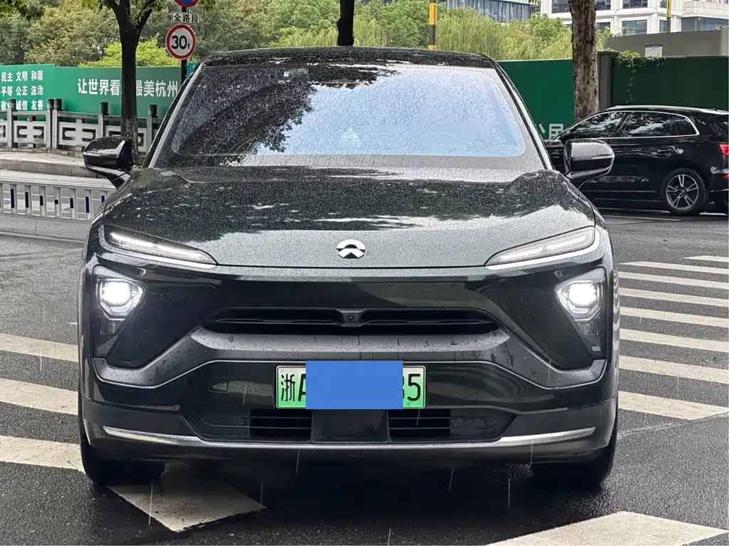 NIO NIO EC6