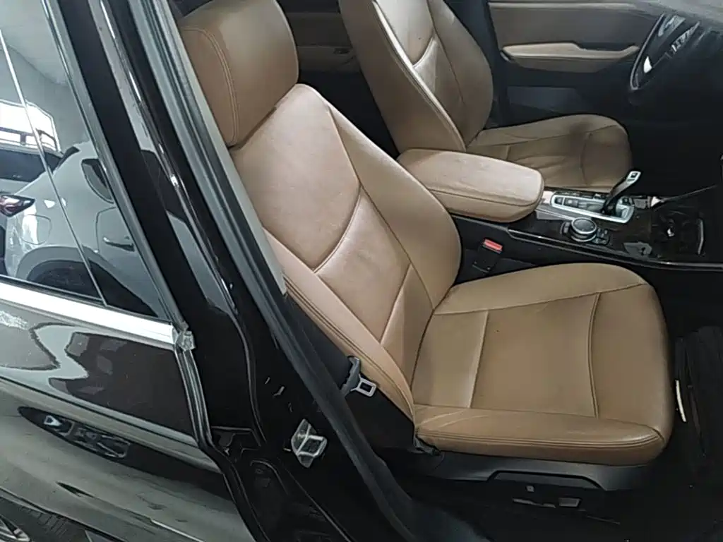 BMW X3 (Import) — миниатюра 25