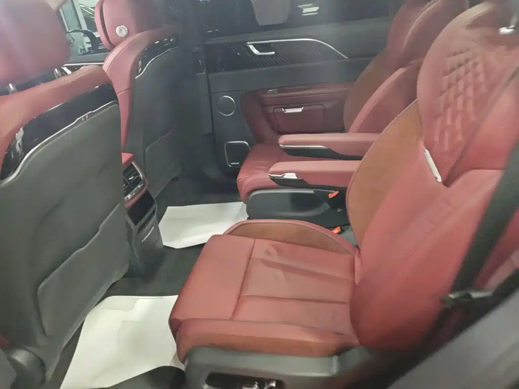Hongqi Hongqi E-HS9 — миниатюра 17