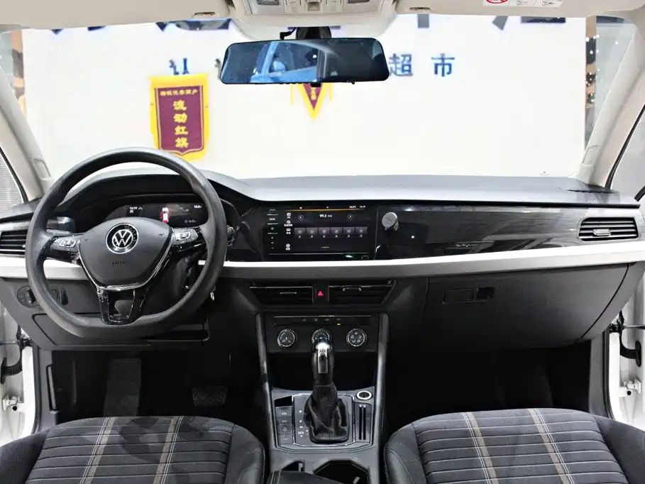 Volkswagen Lavida — миниатюра 11