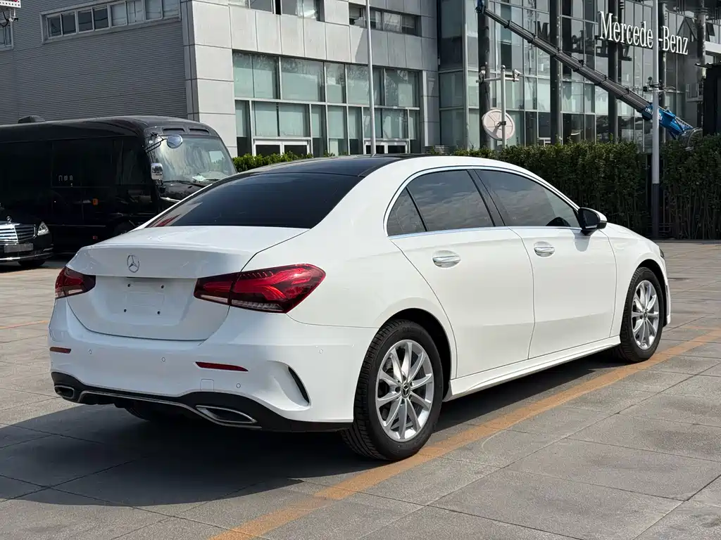 Mercedes-Benz A-Class A 2019 A 200 L Sport
