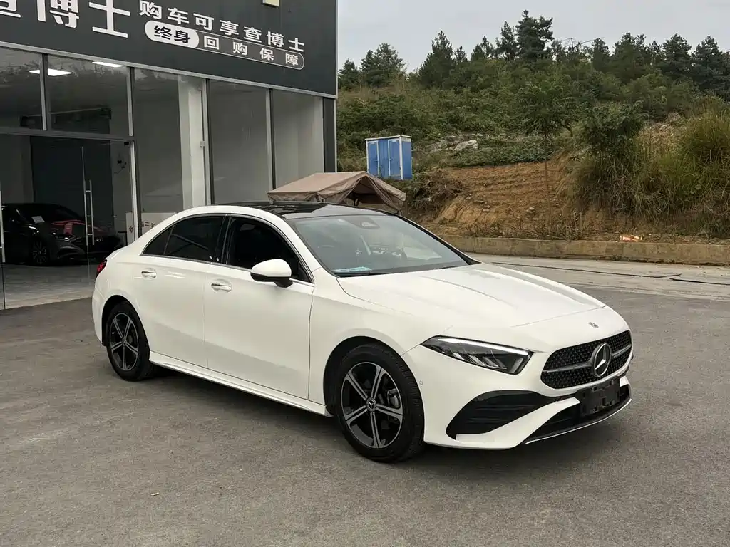 Mercedes-Benz A-Class — миниатюра 2
