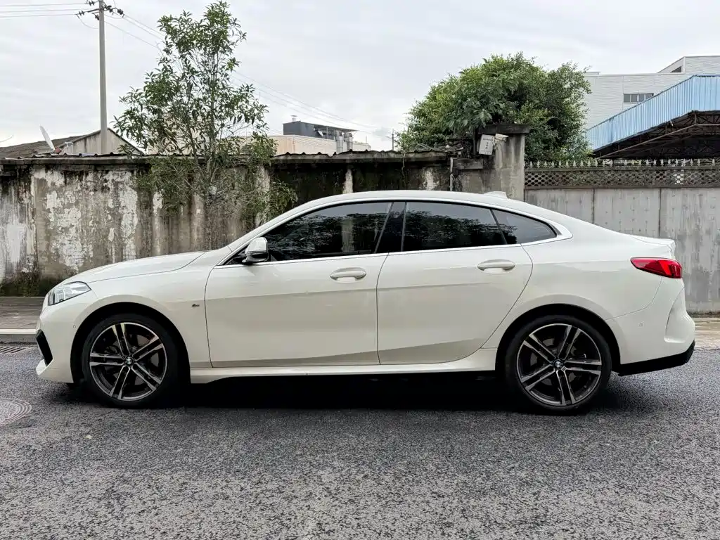 BMW 2 Series (Import) — миниатюра 3