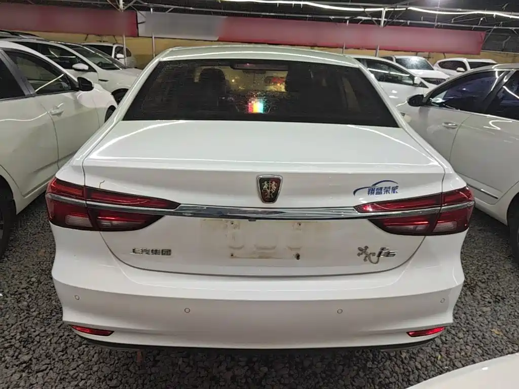 Roewe i6 Classic — миниатюра 6