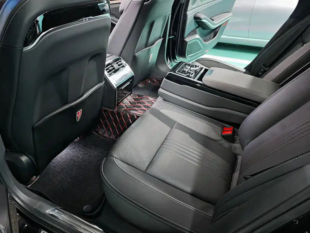 Hongqi Hongqi H9 — миниатюра 10
