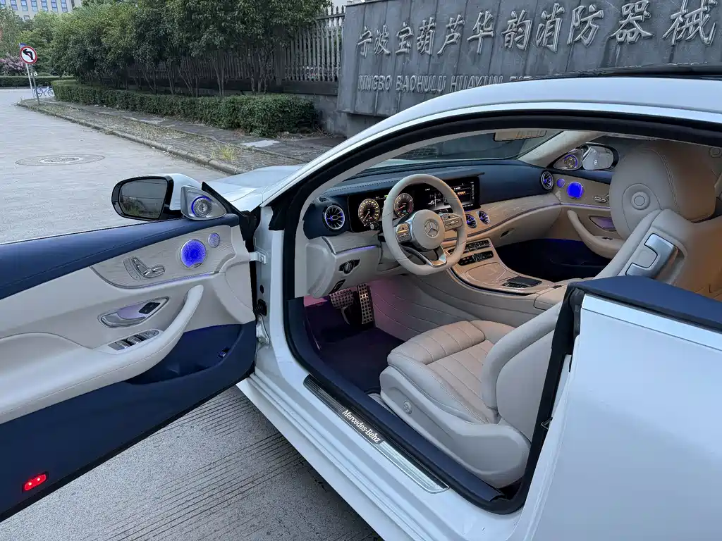 Mercedes-Benz E-Class (Import) — миниатюра 17