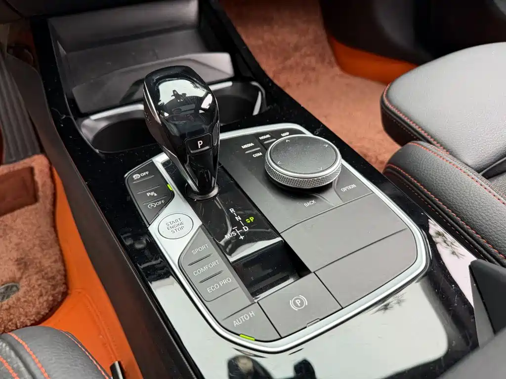 BMW 2 Series (Import) — миниатюра 9