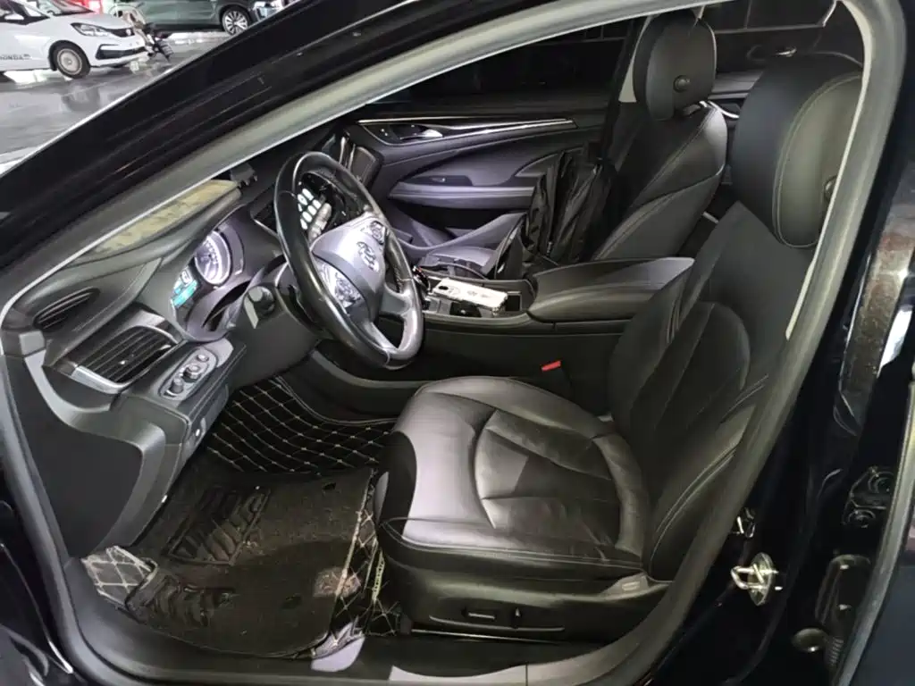 Buick LaCrosse — миниатюра 15