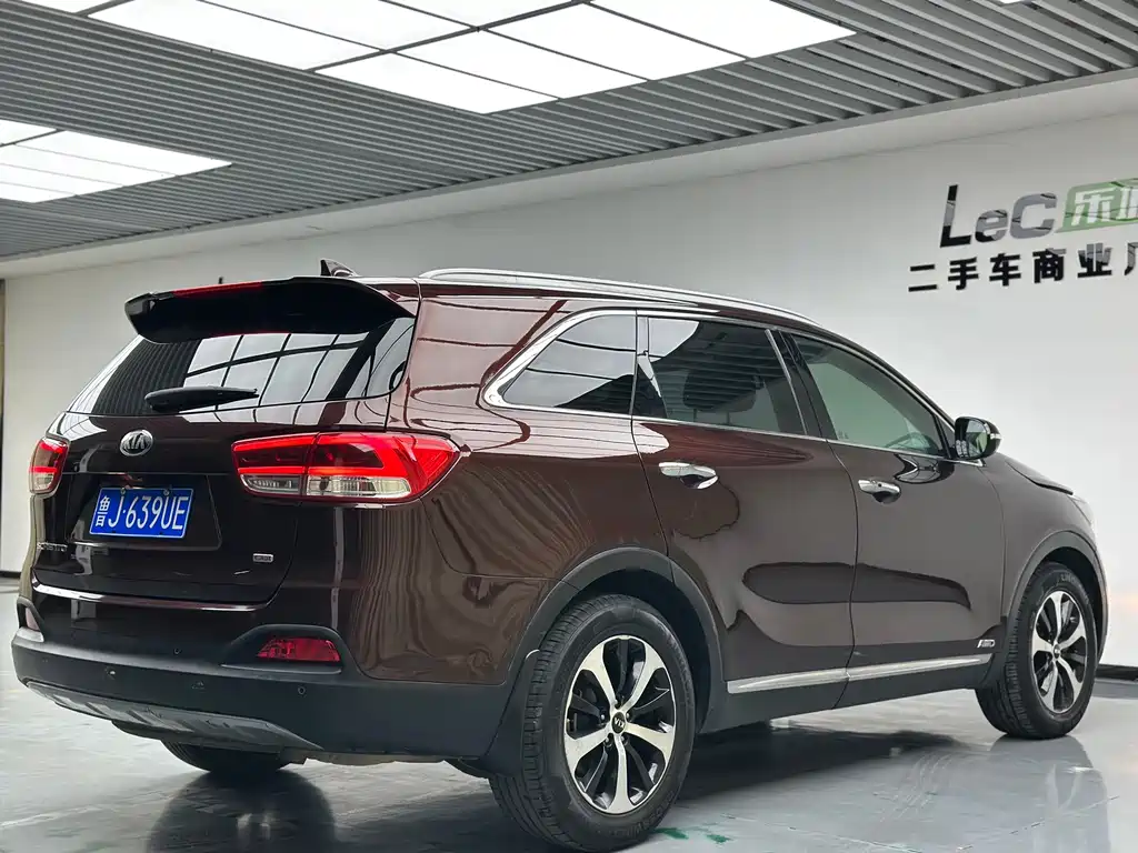 Kia Sorento — миниатюра 4