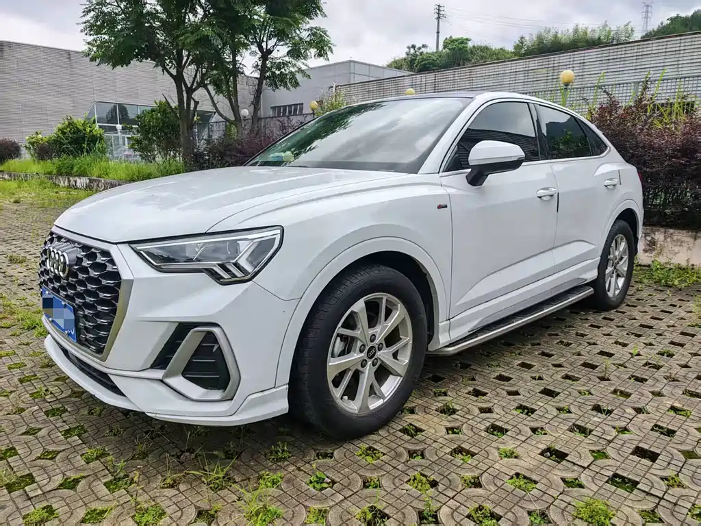 Купить Audi Q3 Sportback