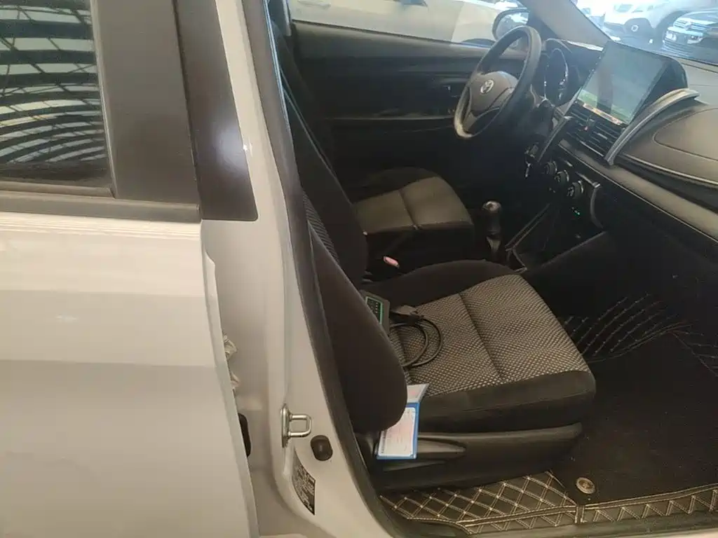 Toyota Vios — миниатюра 25