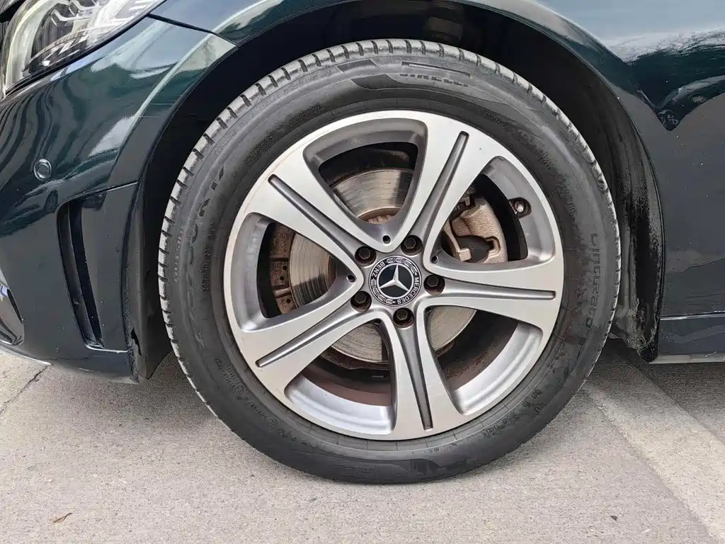 Mercedes-Benz C-Class — миниатюра 24