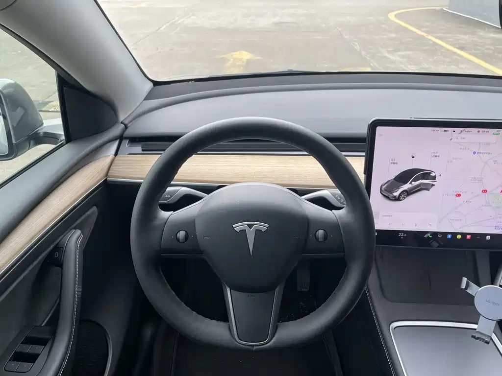 Tesla Model Y — фотографии объявления, Фото 13