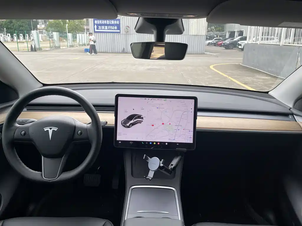 Tesla Model Y — фотографии объявления, Фото 14