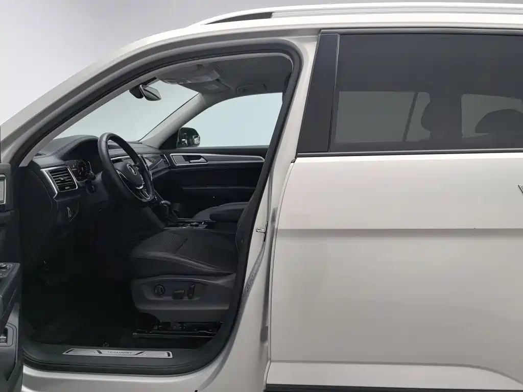 Volkswagen Teramont — миниатюра 10