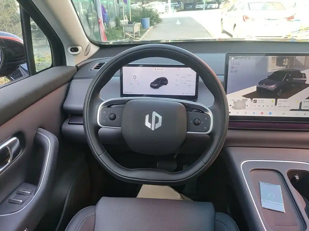 Leapmotor Leapmotor C10 — миниатюра 11