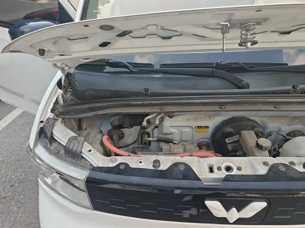 Wuling MINIEV — миниатюра 21