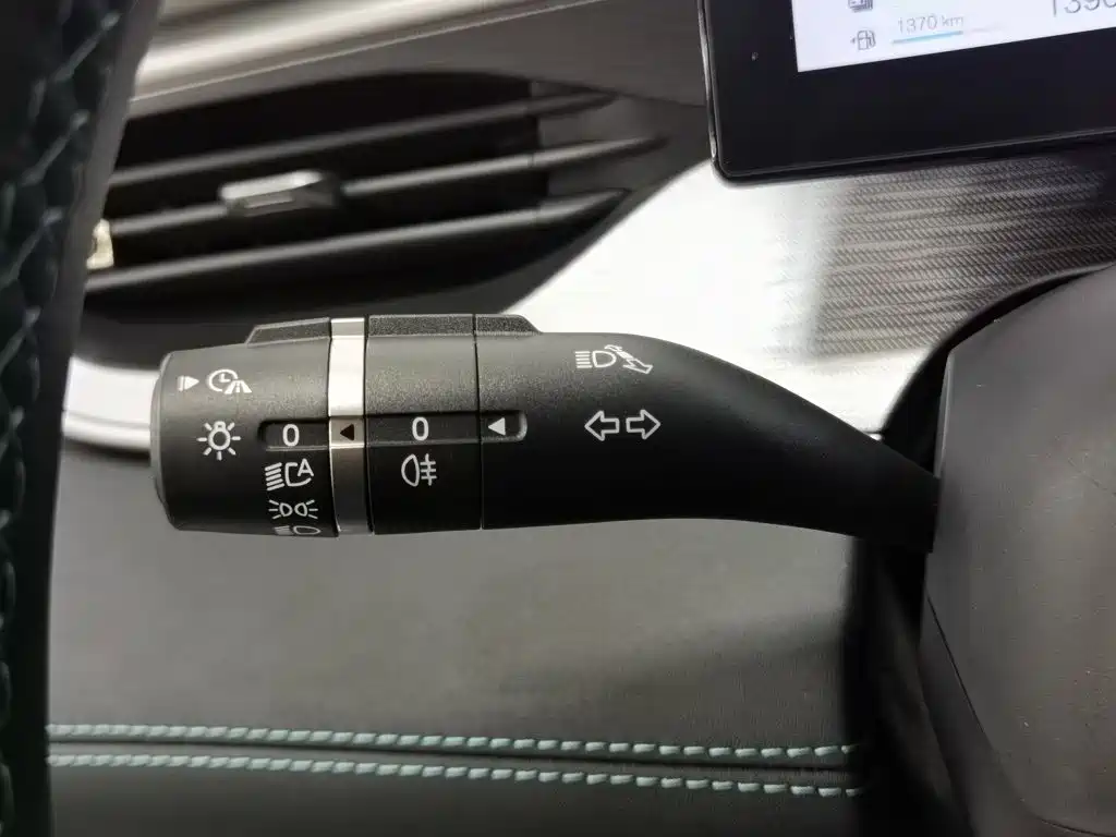 BYD Seal 05 DM-i — миниатюра 21