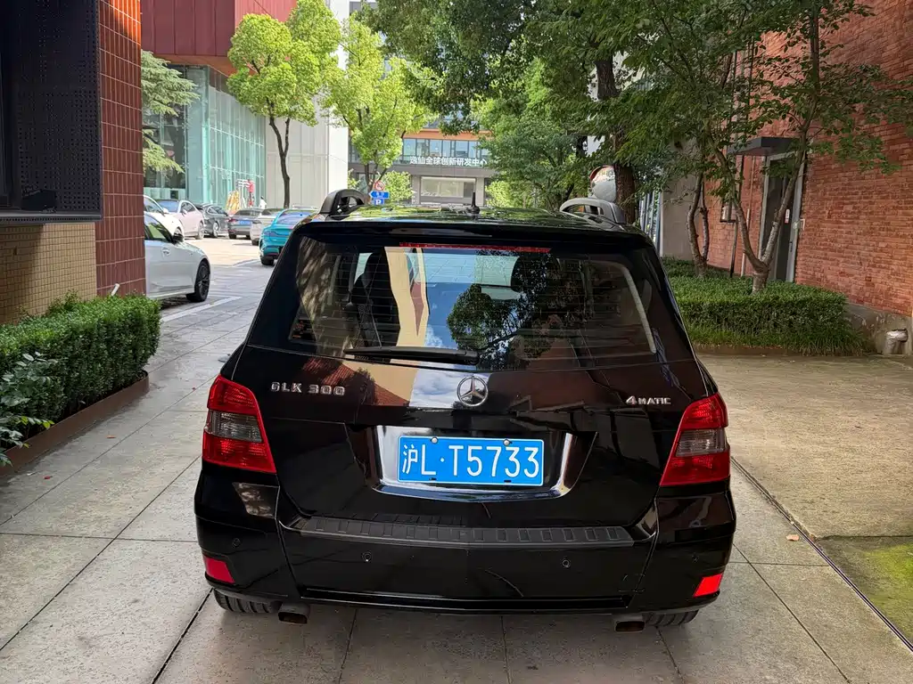 Mercedes-Benz GLK-Class (Import) — миниатюра 5