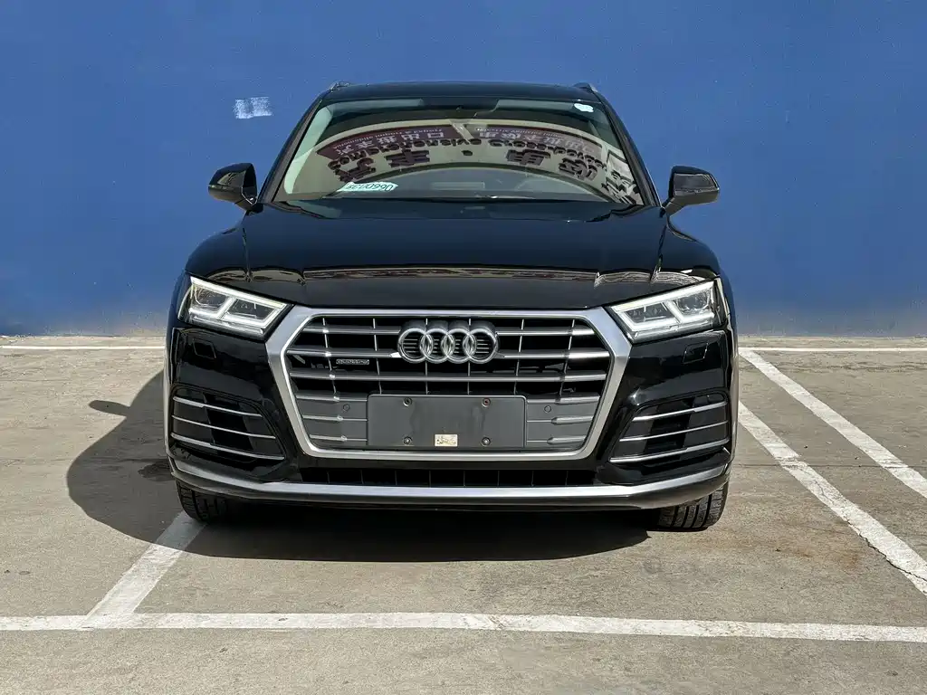 Audi Q5L — миниатюра 2