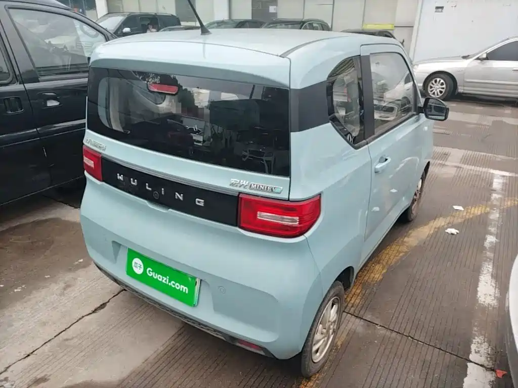 Wuling MINIEV — миниатюра 7
